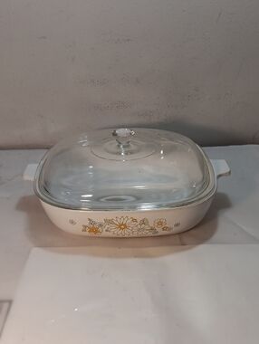 Corningware Floral Bouquet Covered Casserole Dish with Clear Glass Lid